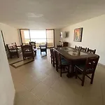 Cómodo y acogedor departamento